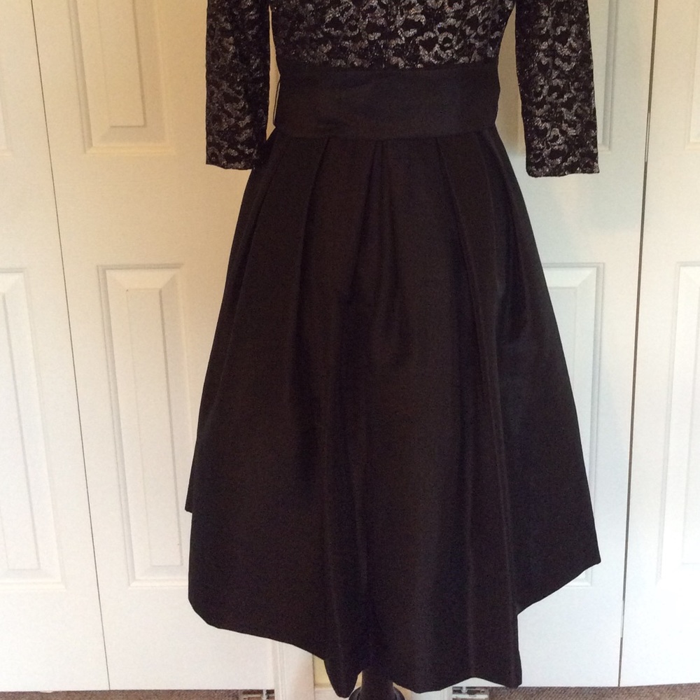 Jessica Howard black and silver cocktail dress - Picture 3 of 5